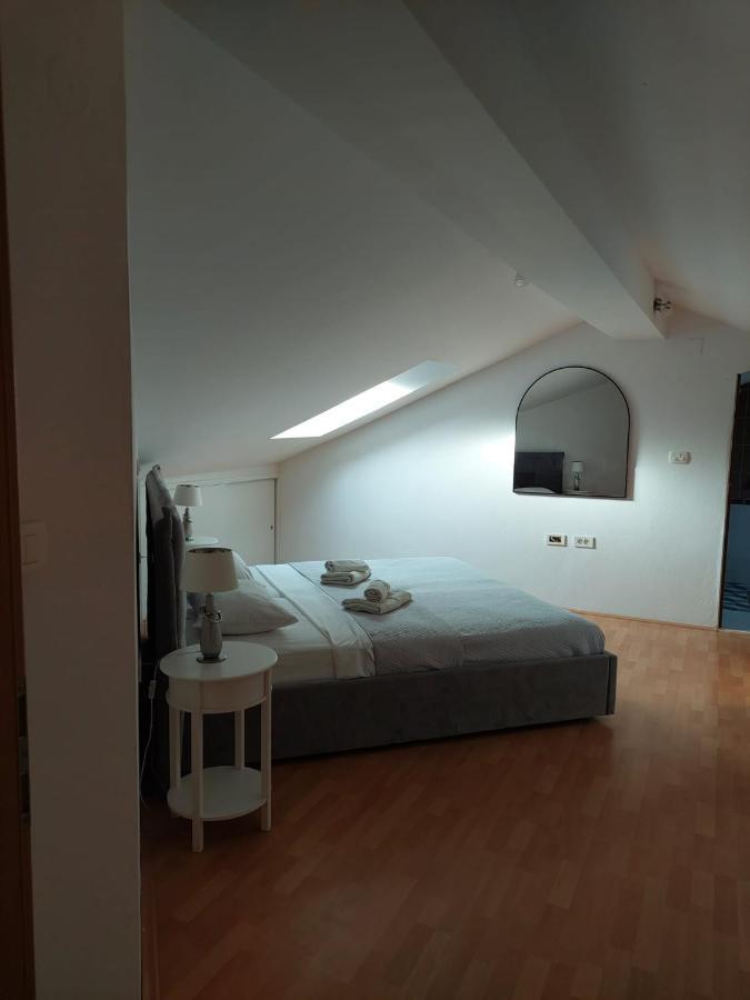 Apartments By The Sea Sukosan, Zadar - 12313 Exterior photo